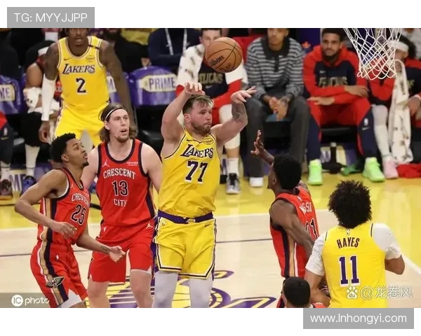 2017年鹈鹕与湖人激战回顾：精彩瞬间与球员表现分析